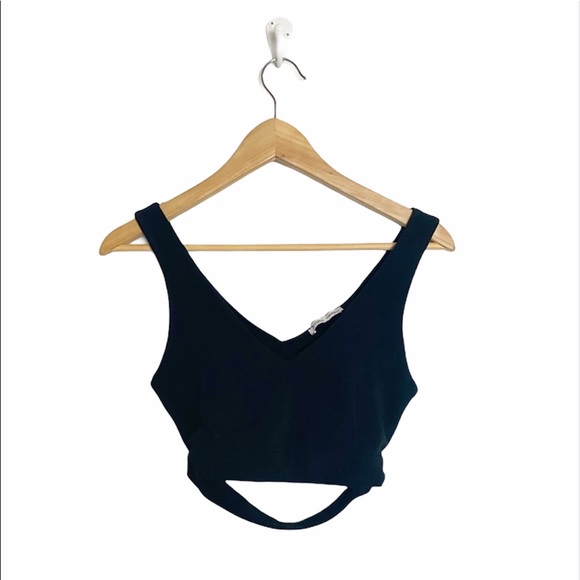Zara Tops - Zara black crop top